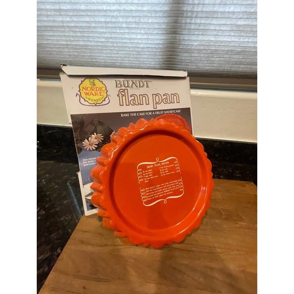 Vintage Nordic Ware Bundt Flan Pan Non-Stick